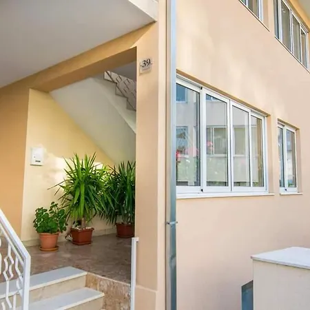 Neda Apartman Apartmán Makarská